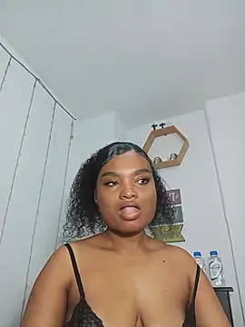 gianna smith online show from July 10, 10:40 am