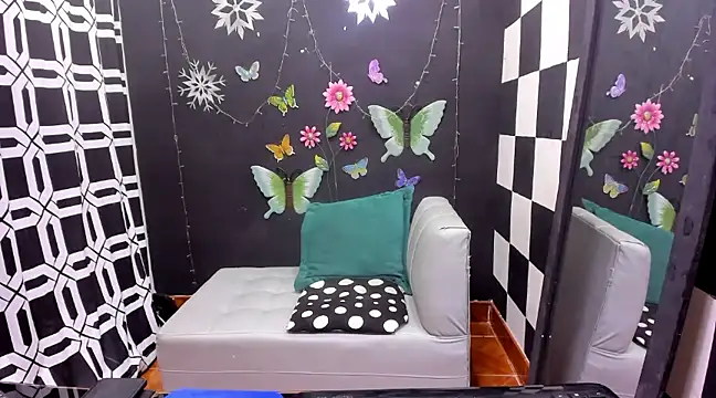 MikeRose94 online show from February 1, 1:34 am