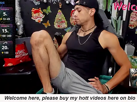 MikeRose94 online show from January 12, 6:57 pm