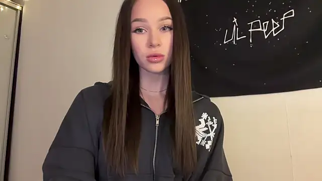 ur molly online show from January 18, 11:14 am