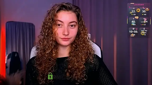 lady curls online show from October 7, 8:50 pm