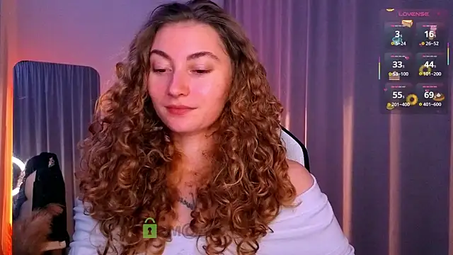 lady curls online show from November 5, 10:54 pm