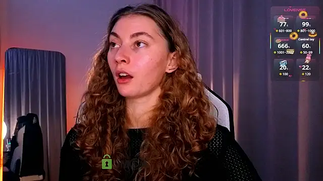 lady curls online show from November 8, 11:03 pm