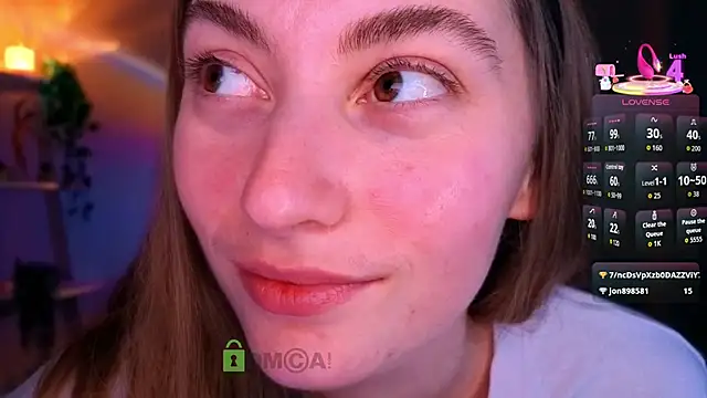 Snapshot of lady_curls chatting on March 10, 10:59 pm lady curls online show from March 10, 10:59 pm