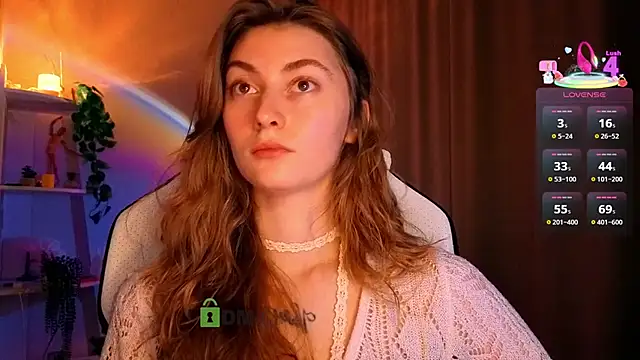 Snapshot of lady_curls chatting on March 27, 10:42 pm lady curls online show from March 27, 10:42 pm