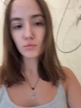 EmilyWi  online show from October 1, 2:23 pm