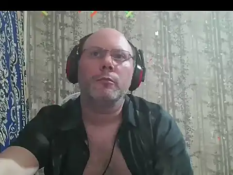 Snapshot of AgnichBan chatting on November 23, 3:01 pm AgnichBan online show from November 23, 3:01 pm