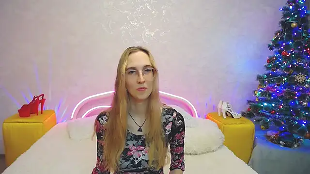 KlaryBrait online show from December 18, 3:00 pm