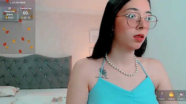 brooklove doll online show from October 13, 2:11 am