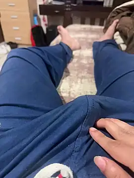 Snapshot of sonug0912 chatting on February 4, 8:28 pm sonug0912 online show from February 4, 8:28 pm