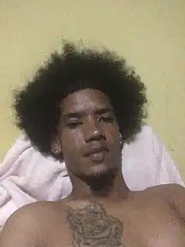 Snapshot of lionheart05 chatting on February 6, 7:29 pm lionheart05 online show from February 6, 7:29 pm