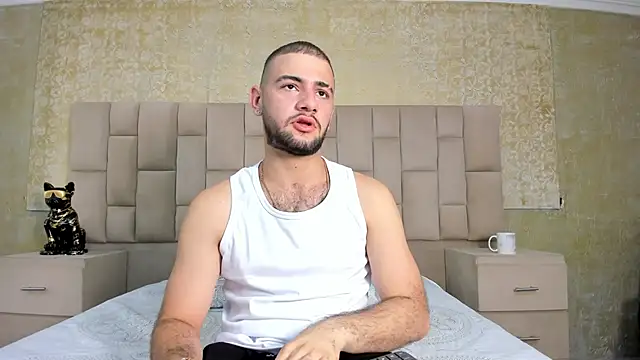 MaximusDick1  online show from November 8, 4:45 am