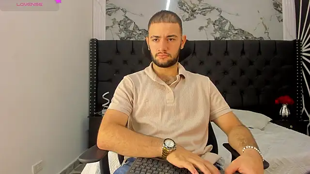 MaximusDick1  online show from June 21, 12:08 pm