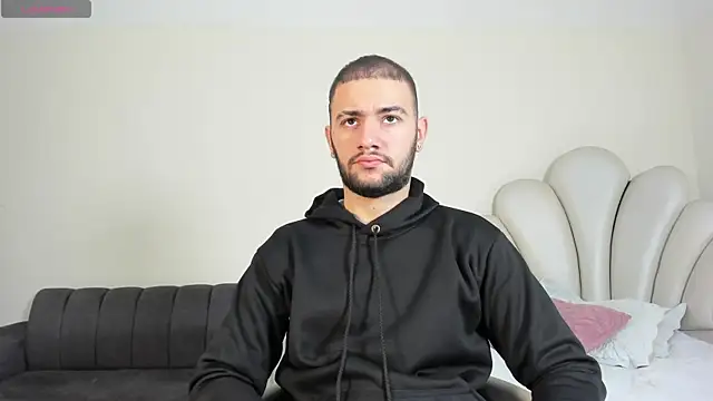 MaximusDick1  online show from June 22, 11:40 am