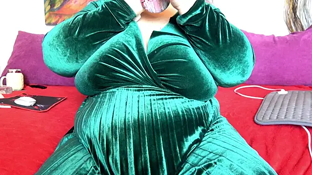 lindalovesexy online show from March 22, 6:43 am