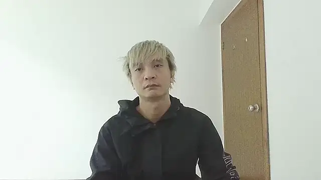 Snapshot of clisssx chatting on January 3, 6:46 pm clisssx online show from January 3, 6:46 pm