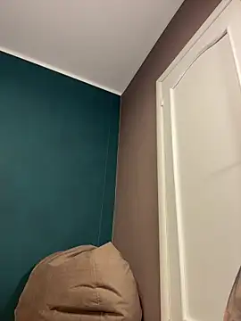 the perfectgirl online show from March 1, 6:54 pm