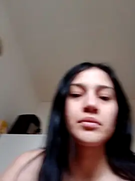 Snapshot of Virgin_Pussy_Love chatting on March 23, 3:27 pm Virgin Pussy Love online show from March 23, 3:27 pm