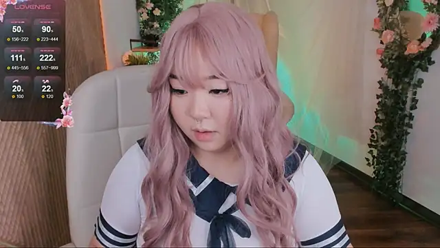 mei honey  online show from December 15, 1:54 pm