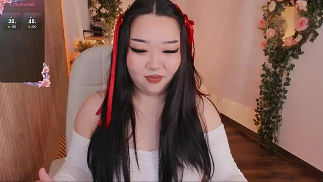 mei honey  online show from December 17, 5:29 am