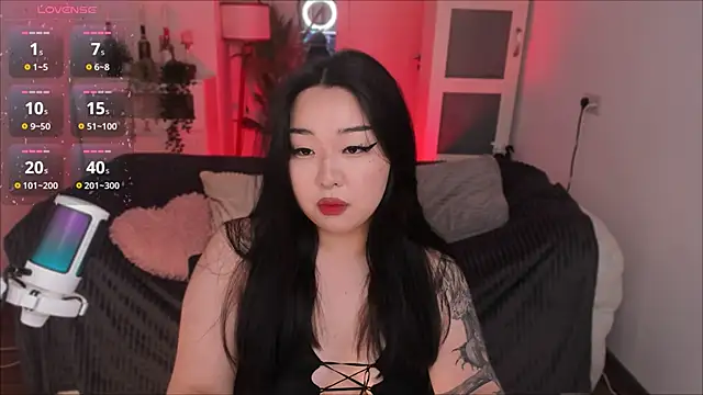 mei honey  online show from September 19, 9:59 pm