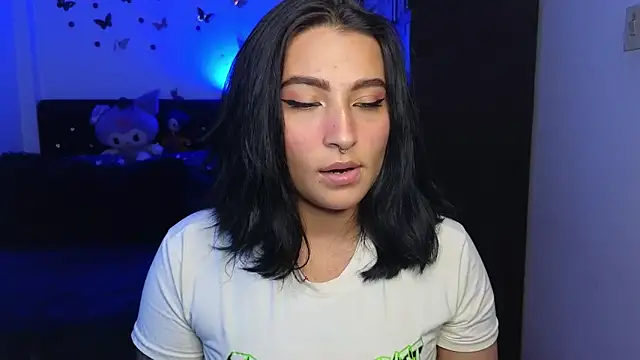 Pauilina online show from November 15, 9:43 pm