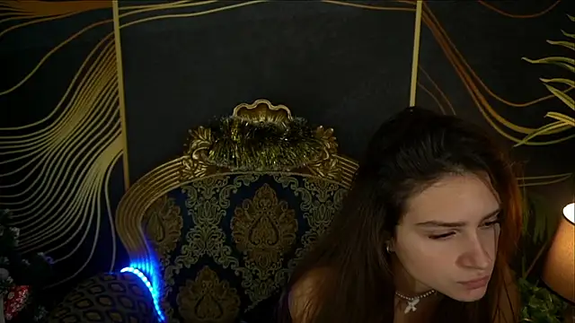 ValeryRoyale online show from January 7, 8:24 am