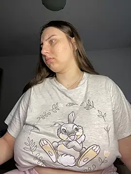 Snapshot of KarinaCelinne chatting on February 4, 10:54 am KarinaCelinne online show from February 4, 10:54 am