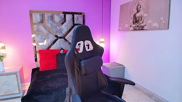 Snapshot of BRITHANY_SPARK chatting on October 5, 3:38 am BRITHANY SPARK online show from October 5, 3:38 am