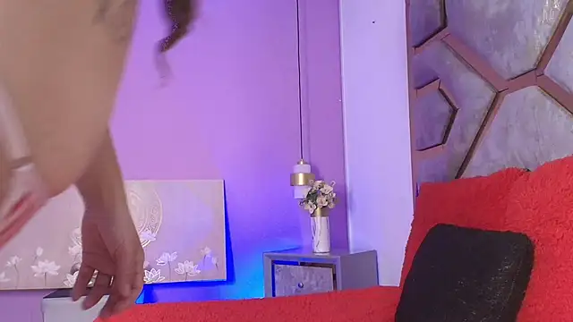 Snapshot of BRITHANY_SPARK chatting on November 27, 4:14 am BRITHANY SPARK online show from November 27, 4:14 am