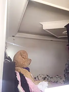 Snapshot of devi_black13_ chatting on March 19, 6:01 pm devi black13 online show from March 19, 6:01 pm