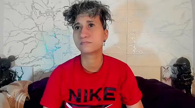 Snapshot of Im_Milan_Rs chatting on March 18, 1:10 am Im Milan Rs online show from March 18, 1:10 am