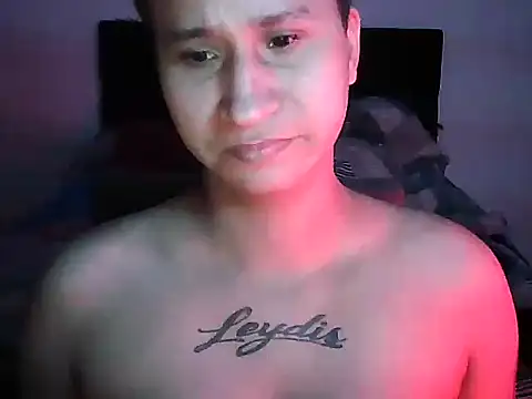 Snapshot of Im_Milan_Rs chatting on December 15, 4:28 am Im Milan Rs online show from December 15, 4:28 am