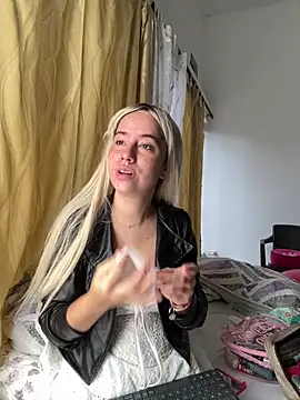 HannaSmiith online show from November 4, 12:59 pm