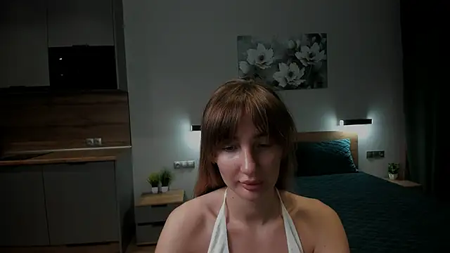 Snapshot of chloewallace chatting on February 9, 8:13 pm chloewallace online show from February 9, 8:13 pm
