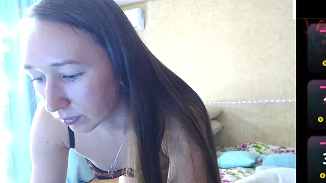 --Model--2 online show from March 9, 11:25 pm