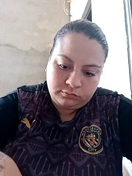 Snapshot of carola_hotwife chatting on September 22, 1:46 pm carola hotwife online show from September 22, 1:46 pm