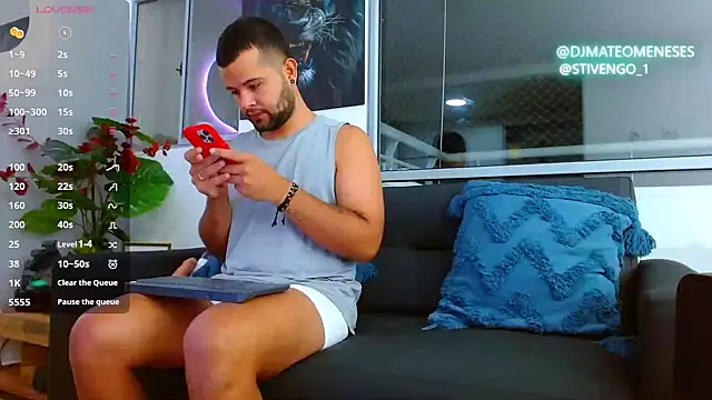 MattMeness online show from October 21, 9:10 am