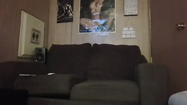 Snapshot of Edward_LongCock chatting on March 26, 3:01 am Edward LongCock online show from March 26, 3:01 am