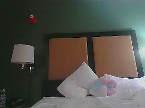 Wonder Lust27 online show from March 4, 11:43 pm