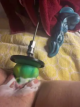 luisa1 online show from September 25, 6:11 pm