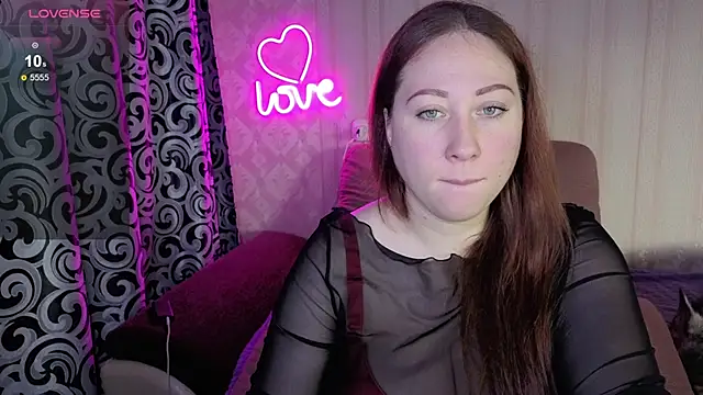 KellyCrystall online show from November 2, 6:05 am