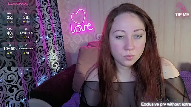 KellyCrystall online show from January 15, 5:45 am