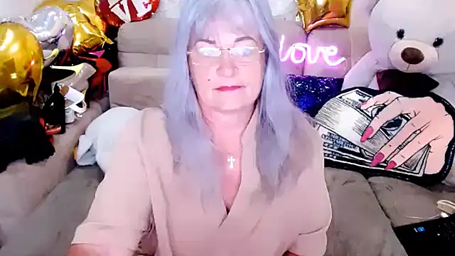 SiberiabBerry online show from June 11, 2:00 am
