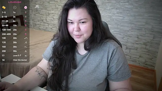 Snapshot of NicaMeow chatting on February 12, 11:51 am NicaMeow online show from February 12, 11:51 am