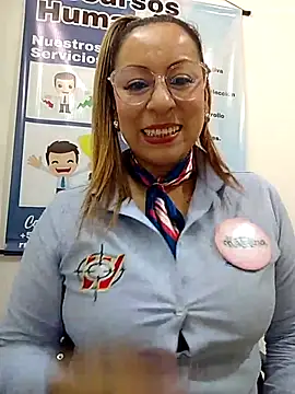 Snapshot of Katalina_S3xy chatting on October 9, 12:25 pm Katalina S3xy online show from October 9, 12:25 pm