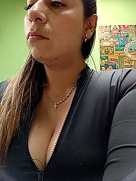 Snapshot of Katalina_S3xy chatting on October 13, 6:52 pm Katalina S3xy online show from October 13, 6:52 pm