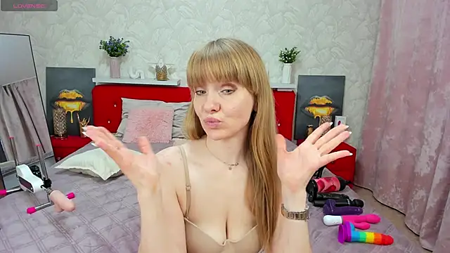 KattyPeachX online show from June 4, 1:11 am