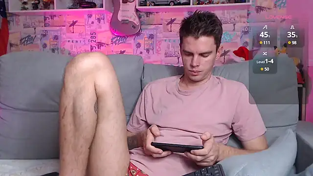 Mike Burn online show from December 10, 2:39 pm