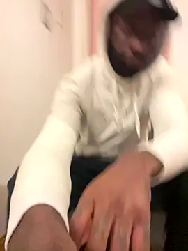 MacTroy online show from October 27, 10:47 pm